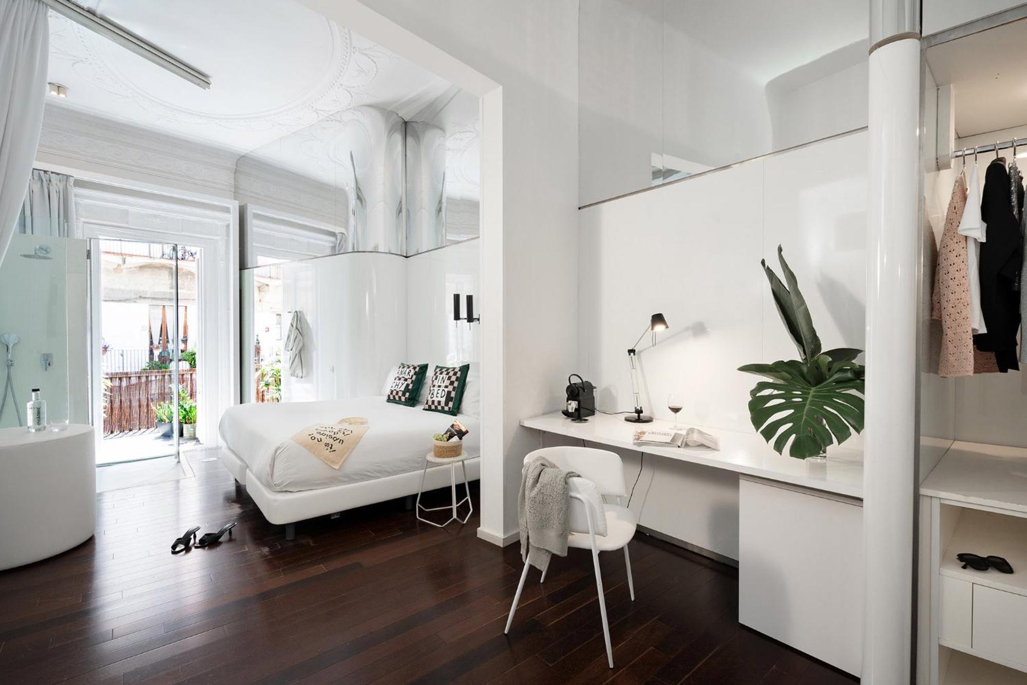 Chic & Basic Born Boutique Hotel Барселона Екстериор снимка