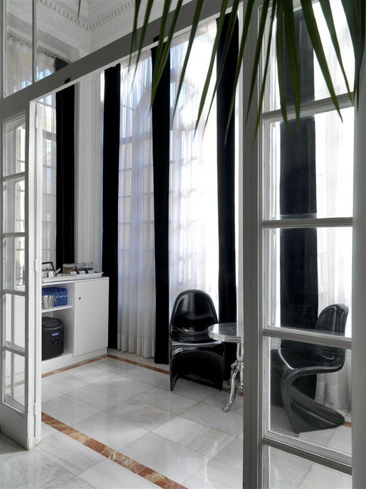 Chic & Basic Born Boutique Hotel Барселона Екстериор снимка